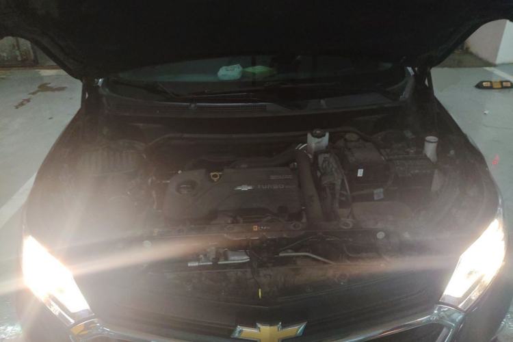Used Chevrolet Equinox 2019 535T Automatic Chijie Edition China VI Engine Bay