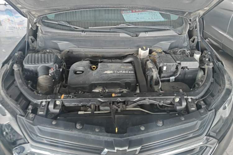 Used Chevrolet Equinox 2019 535T Automatic YuJie Edition China V Standard Engine Bay