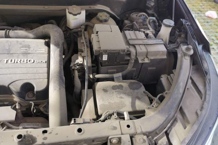 Used Chevrolet Equinox 2019 535T Automatic Chijie Edition China V Standard Engine Bay Left