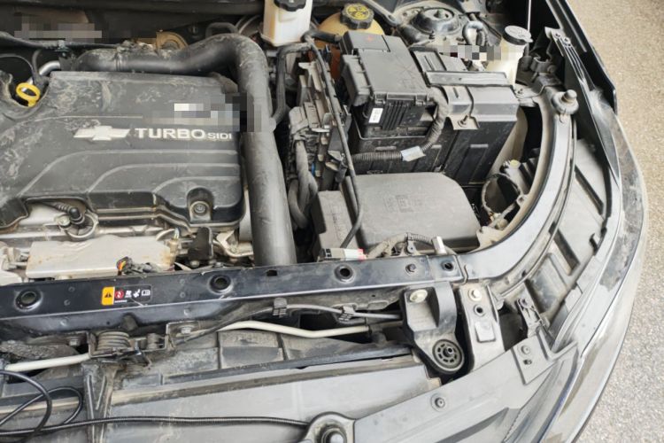 Used Chevrolet Equinox 2019 535T Automatic Chijie Edition China VI Engine Bay Left