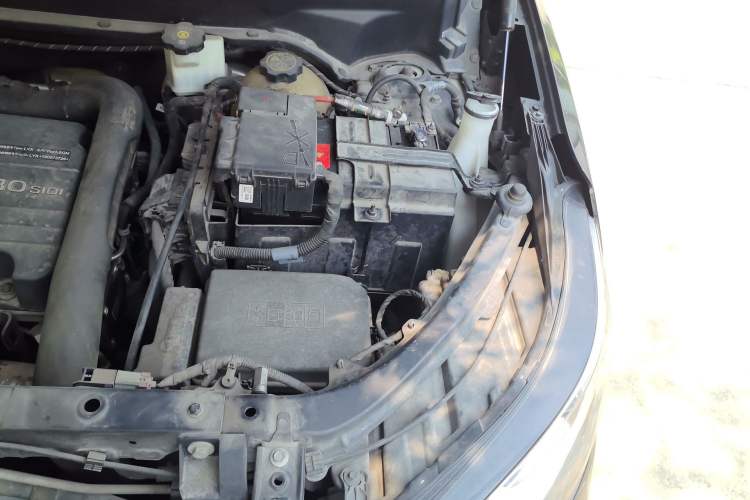 Used Chevrolet Equinox 2019 535T Automatic Chijie Edition China V Standard Engine Bay Left