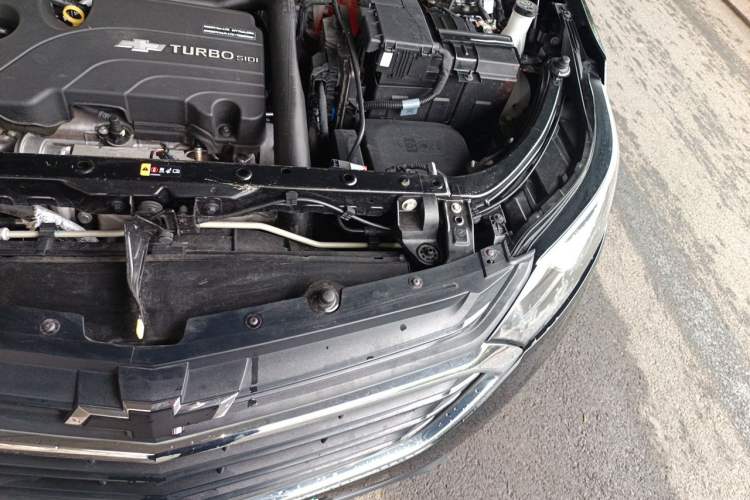 Used Chevrolet Equinox 2019 535T Automatic YuJie Edition China V Standard Engine Bay Left