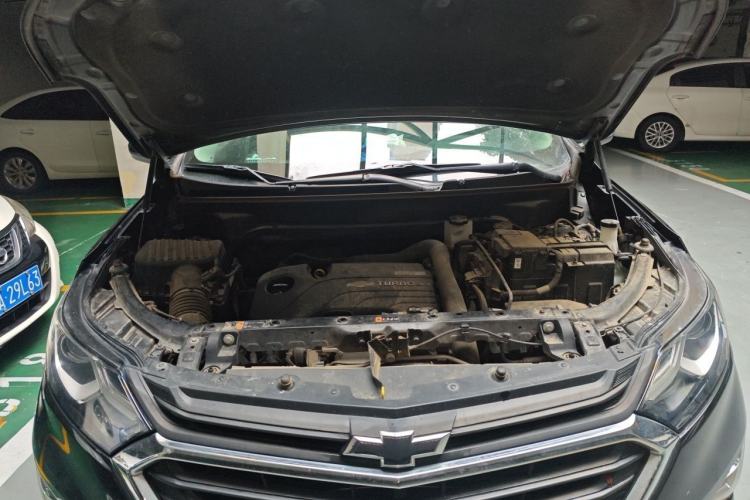 Used Chevrolet Equinox 2019 535T Automatic YuJie Edition China VI Engine Bay