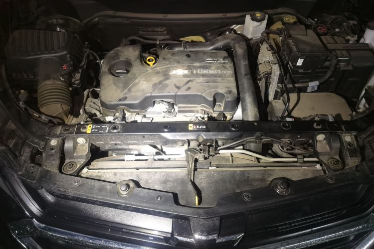 Used Chevrolet Equinox 2019 535T Automatic YuJie Edition China V Standard Engine Bay
