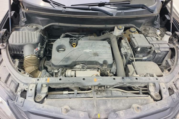Used Chevrolet Equinox 2019 535T Automatic YuJie Edition China V Standard Engine Bay