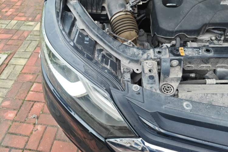 Used Chevrolet Equinox 2019 535T Automatic YuJie Edition China V Standard Engine Bay Right