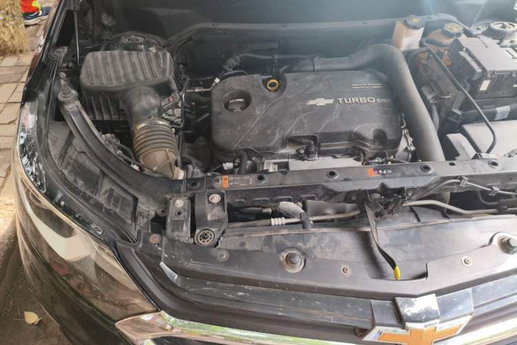 Used Chevrolet Equinox 2019 535T Automatic Chijie Edition China VI Engine Bay Right