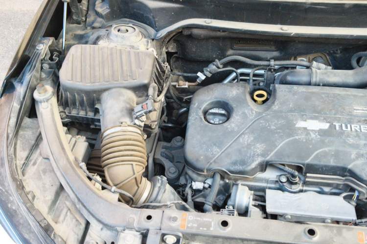 Used Chevrolet Equinox 2019 535T Automatic Chijie Edition China VI Engine Bay Right