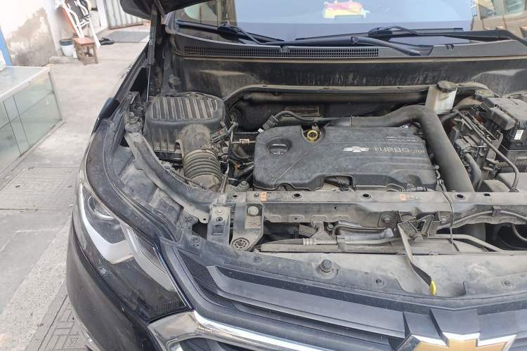 Used Chevrolet Equinox 2019 535T Automatic Chijie Edition China VI Engine Bay Right