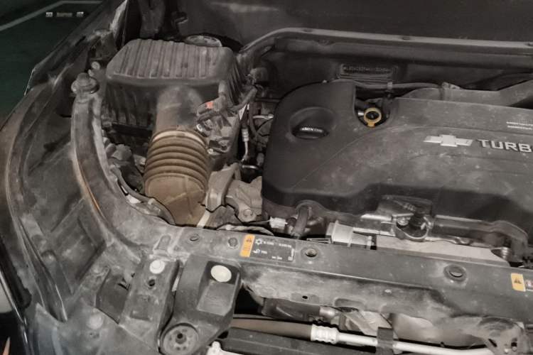 Used Chevrolet Equinox 2019 535T Automatic YuJie Edition China V Standard Engine Bay Right