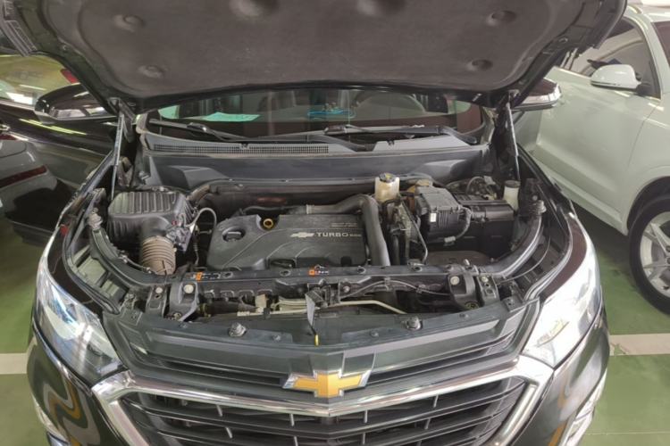Used Chevrolet Equinox 2019 535T Automatic YuJie Edition China VI Engine Bay