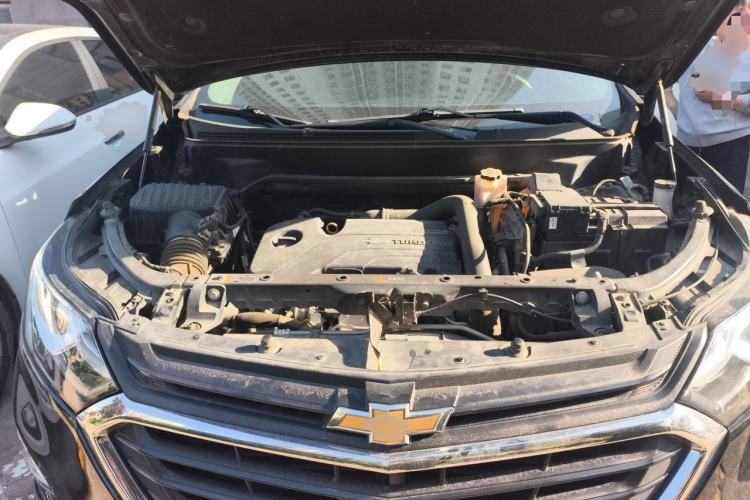 Used Chevrolet Equinox 2019 535T Automatic Chijie Edition China VI Engine Bay