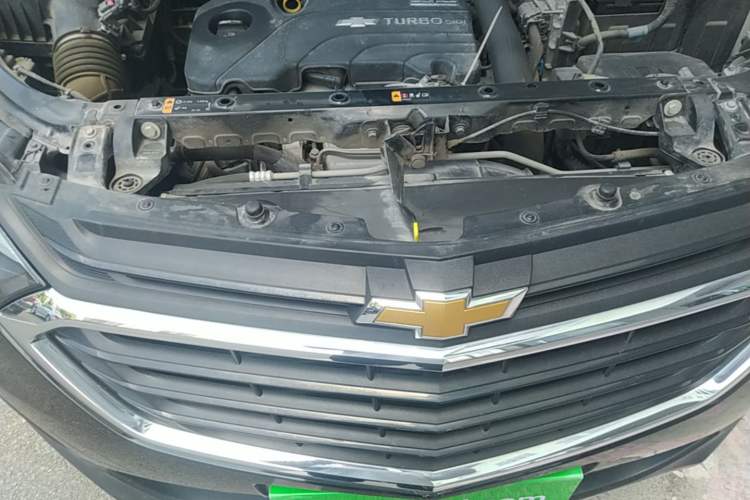 Used Chevrolet Equinox 2019 535T Automatic Lingjie Edition China VI Standard Engine Bay