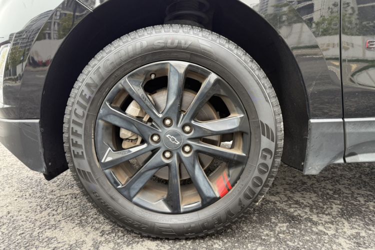 Used Chevrolet Equinox 2019 Redline 550T Automatic All-Wheel-Drive RS Model China VI Standard Exterior 4