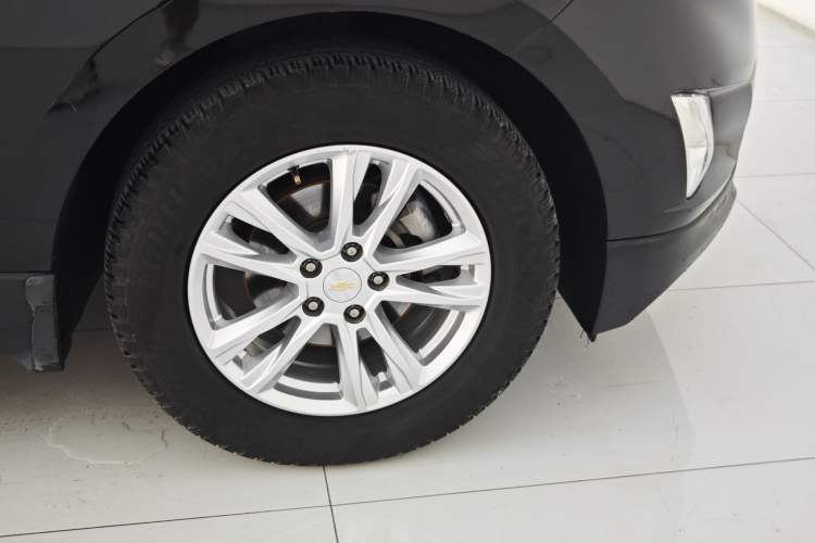 Used Chevrolet Equinox 2019 535T Automatic YuJie Edition China VI Exterior 6