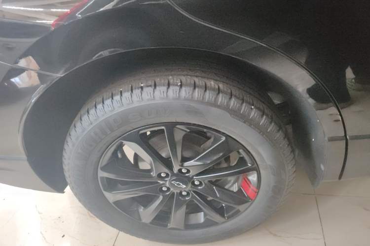 Used Chevrolet Equinox 2019 Redline 550T Automatic All-Wheel-Drive RS Model China VI Standard Exterior 8