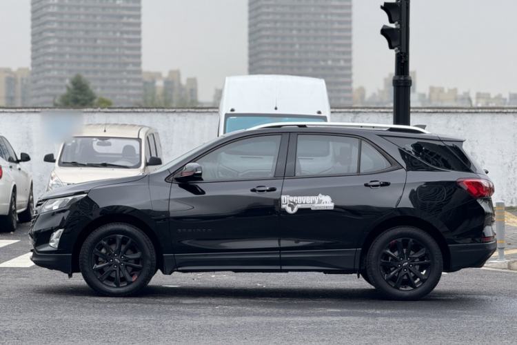 Used Chevrolet Equinox 2019 Redline 550T Automatic All-Wheel-Drive RS Model China VI Standard Exterior 8