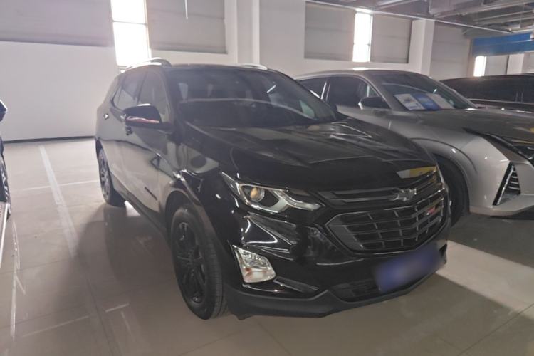 Used Chevrolet Equinox 2019 Redline 550T Automatic All-Wheel-Drive RS Model China V Standard Front Right 45 Deg