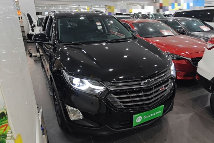 Used Chevrolet Equinox 2019 Redline 550T Automatic All-Wheel-Drive Trailblazer RS China VI Standard Front Right 45 Deg