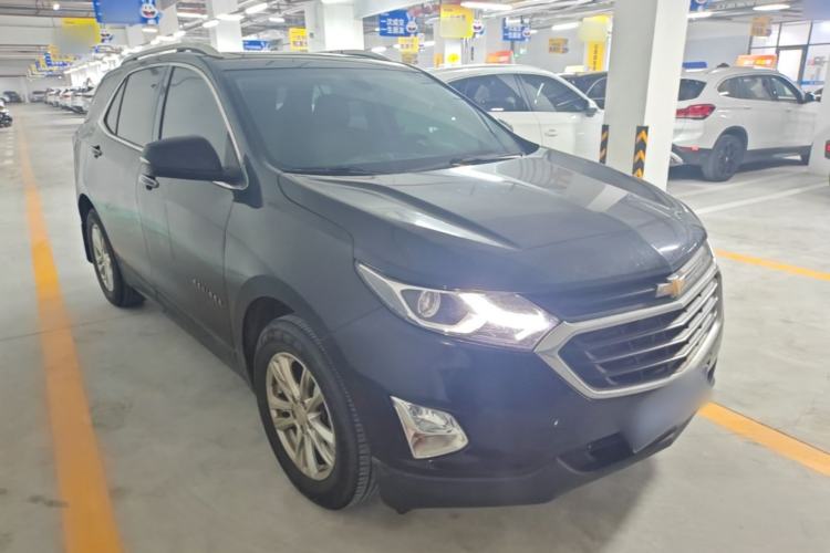Used Chevrolet Equinox 2019 535T Automatic YuJie Edition China VI Front Right 45 Deg
