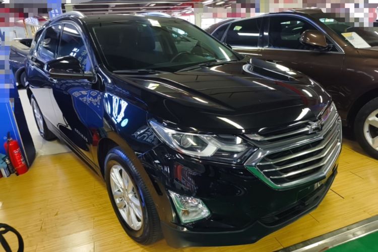 Used Chevrolet Equinox 2019 535T Automatic YuJie Edition China V Standard Front Right 45 Deg