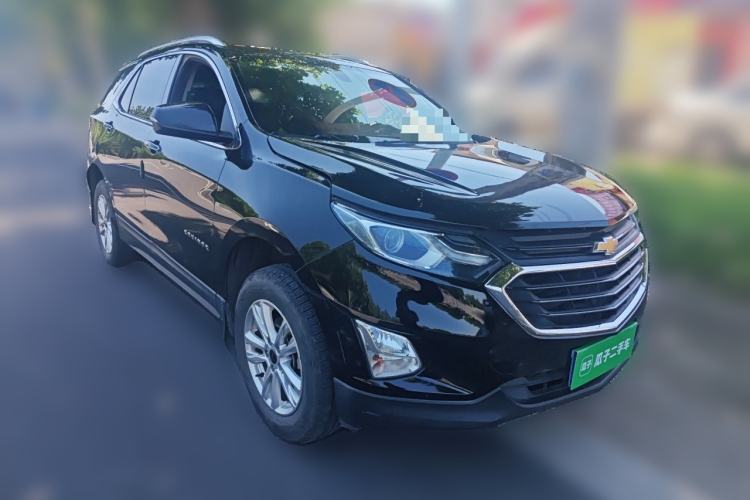 Used Chevrolet Equinox 2019 535T Automatic YuJie Edition China VI Front Right 45 Deg