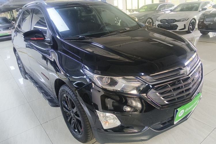 Used Chevrolet Equinox 2019 Redline 550T Automatic All-Wheel-Drive Trailblazer RS China VI Standard Front Right 45 Deg