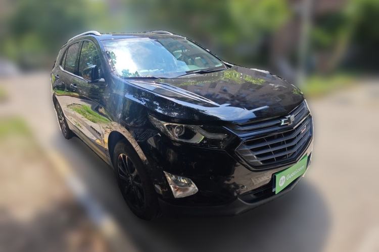 Used Chevrolet Equinox 2019 Redline 550T Automatic All-Wheel-Drive Trailblazer RS China VI Standard Front Right 45 Deg