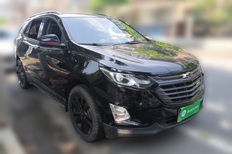 Used Chevrolet Equinox 2019 Redline 550T Automatic All-Wheel-Drive Trailblazer RS China VI Standard Front Right 45 Deg