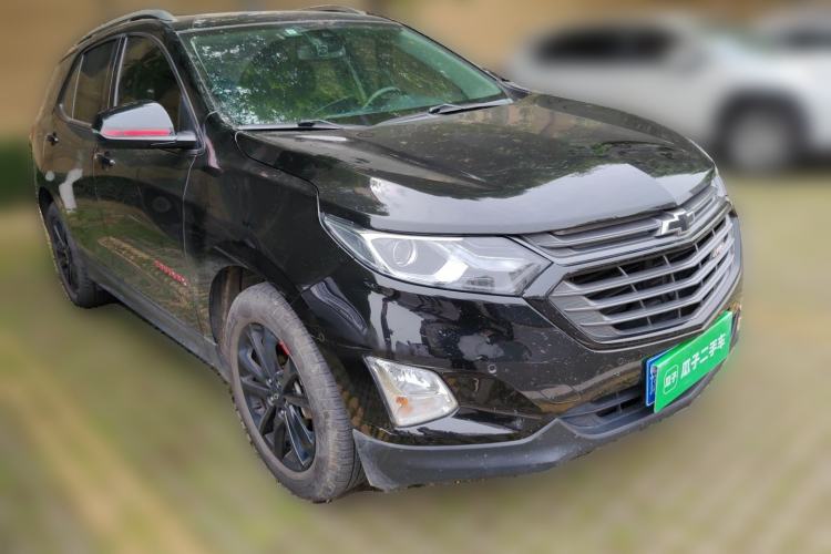 Used Chevrolet Equinox 2019 Redline 550T Automatic All-Wheel-Drive Trailblazer RS China VI Standard Front Right 45 Deg