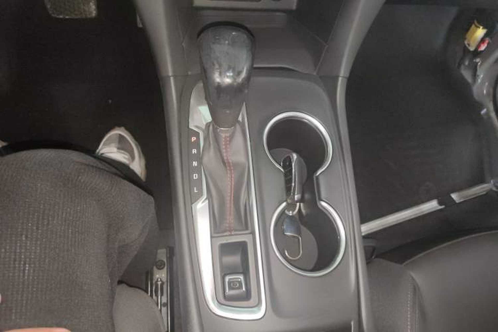 Used Chevrolet Equinox 2019 Redline 550T Automatic All-Wheel-Drive RS Model China VI Standard Gear Lever