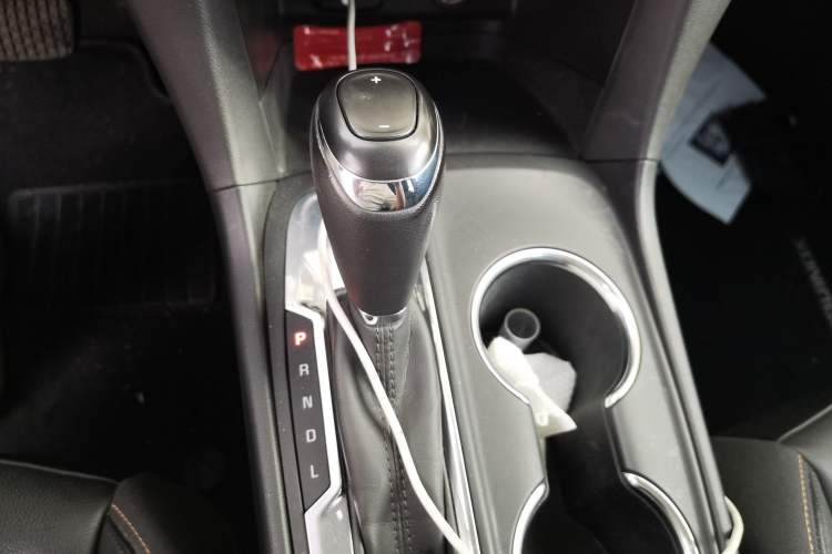 Used Chevrolet Equinox 2019 535T Automatic Chijie Edition China V Standard Gear Lever