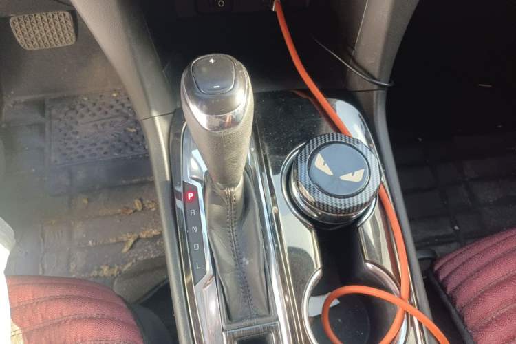 Used Chevrolet Equinox 2019 535T Automatic Chijie Edition China VI Gear Lever