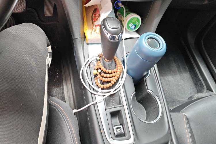 Used Chevrolet Equinox 2019 535T Automatic Chijie Edition China VI Gear Lever