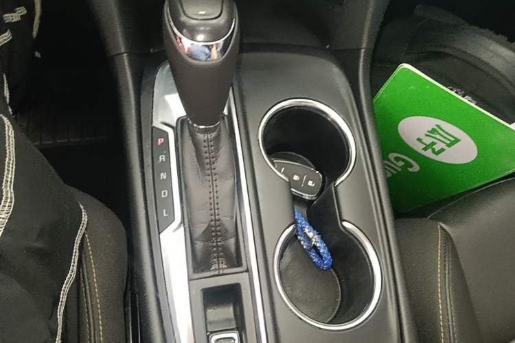Used Chevrolet Equinox 2019 535T Automatic Chijie Edition China VI Gear Lever
