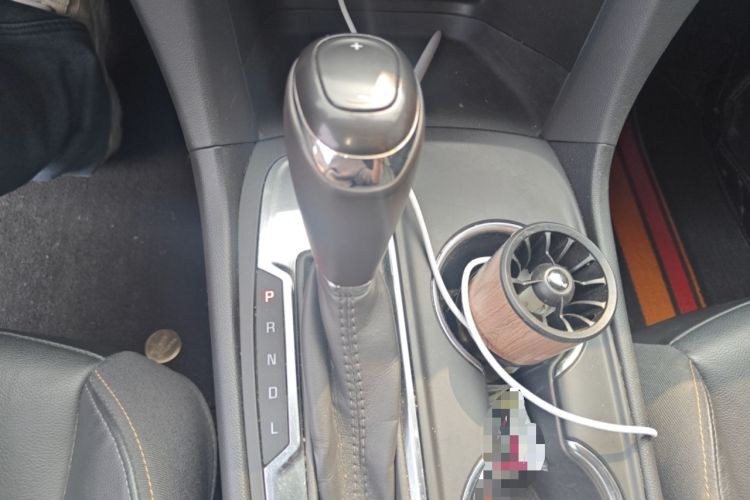 Used Chevrolet Equinox 2019 535T Automatic Chijie Edition China VI Gear Lever
