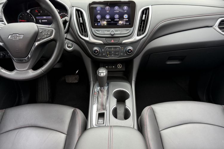 Used Chevrolet Equinox 2019 Redline 550T Automatic All-Wheel-Drive RS Model China VI Standard Gear Lever