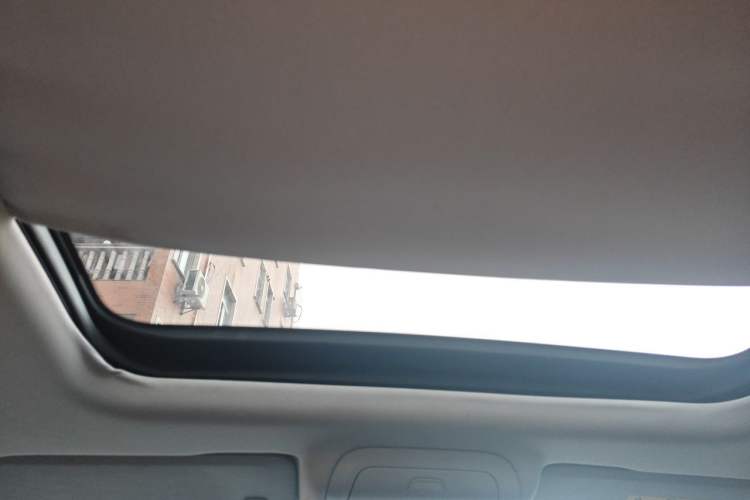 Used Chevrolet Equinox 2019 535T Automatic YuJie Edition China V Standard Headliner