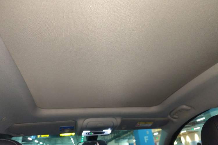 Used Chevrolet Equinox 2019 Redline 550T Automatic All-Wheel-Drive RS Model China V Standard Headliner