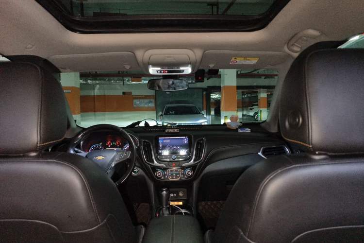 Used Chevrolet Equinox 2019 535T Automatic YuJie Edition China V Standard Headliner