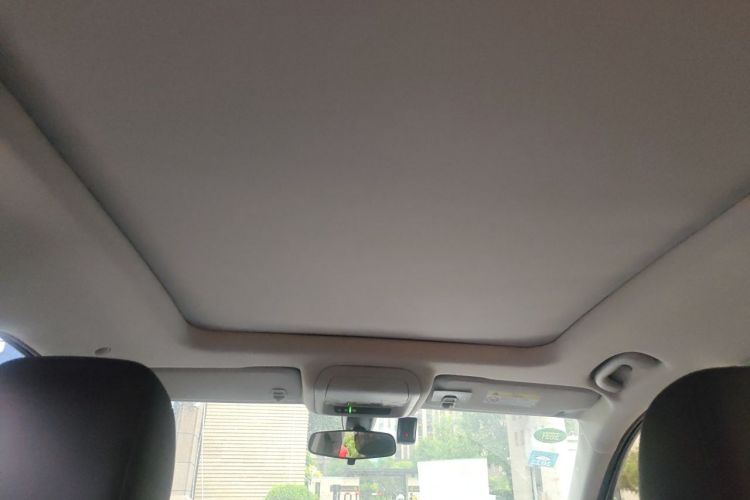 Used Chevrolet Equinox 2019 535T Automatic YuJie Edition China VI Headliner
