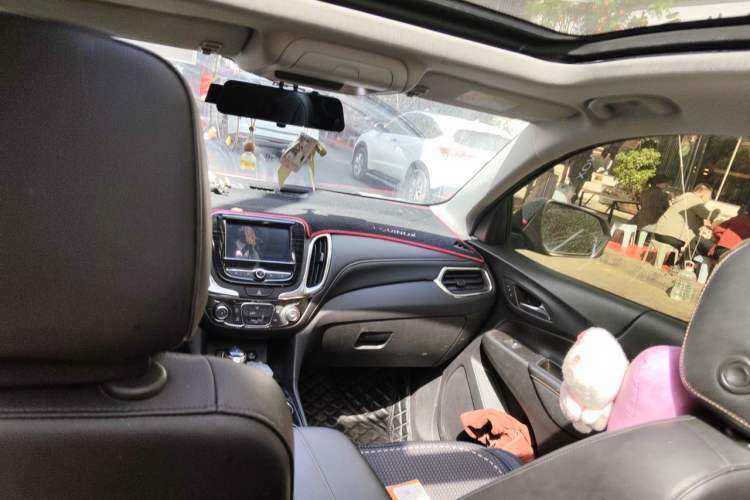 Used Chevrolet Equinox 2019 535T Automatic Chijie Edition China VI Headliner