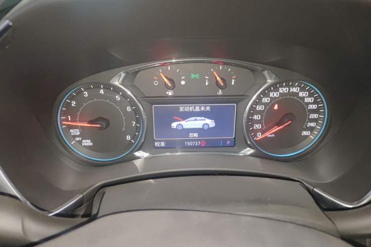 Used Chevrolet Equinox 2019 Redline 550T Automatic All-Wheel-Drive RS Model China VI Standard Instrument Cluster