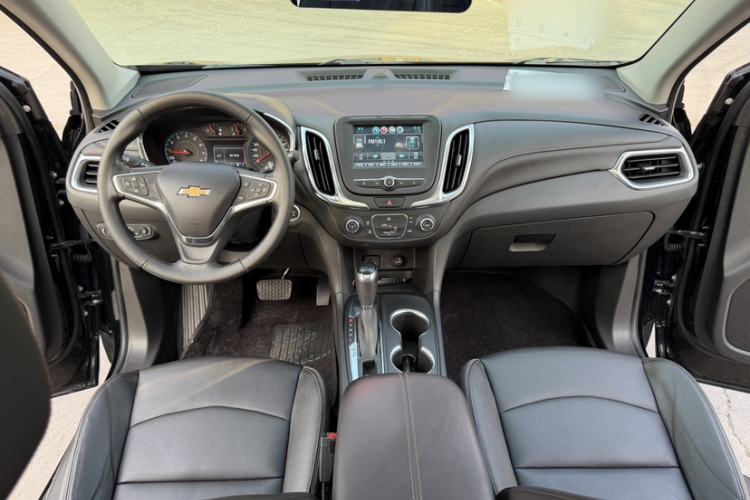 Used Chevrolet Equinox 2019 535T Automatic Chijie Edition China VI Interior 1