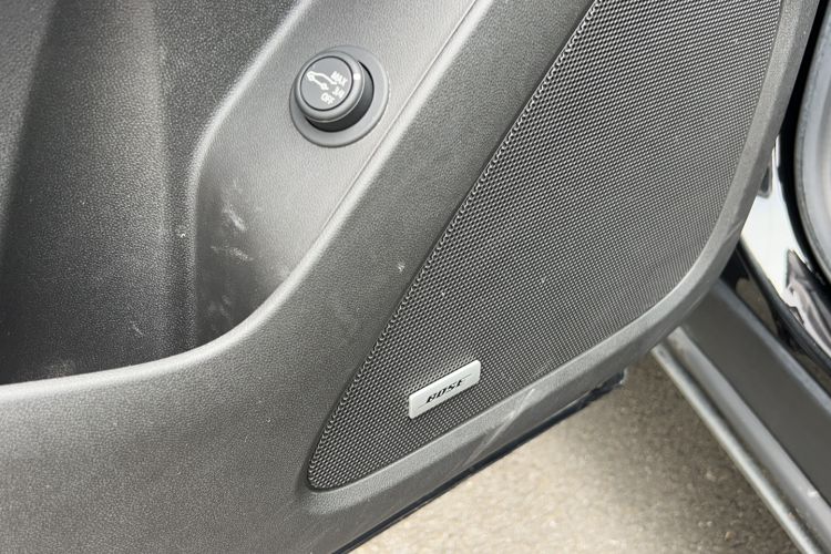 Used Chevrolet Equinox 2019 Redline 550T Automatic All-Wheel-Drive Trailblazer RS China VI Standard Interior 1