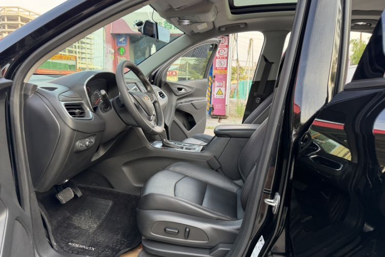 Used Chevrolet Equinox 2019 535T Automatic Chijie Edition China VI Interior 2