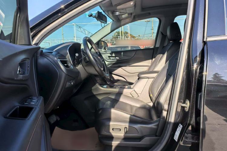 Used Chevrolet Equinox 2019 535T Automatic Chijie Edition China VI Interior 2
