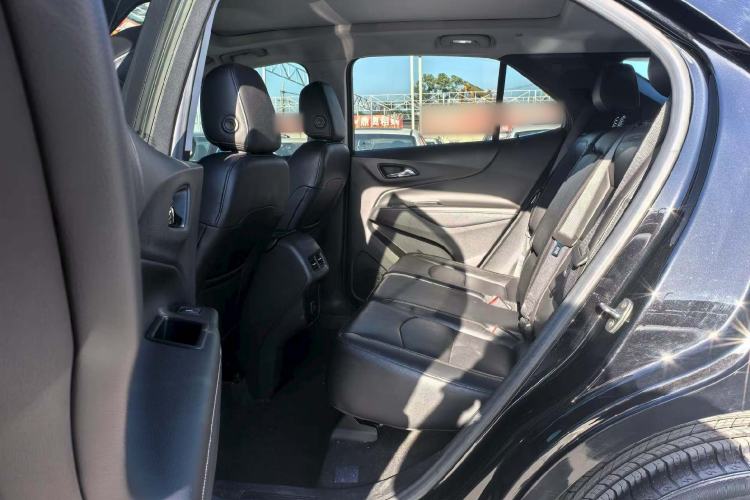 Used Chevrolet Equinox 2019 535T Automatic Chijie Edition China VI Interior 3