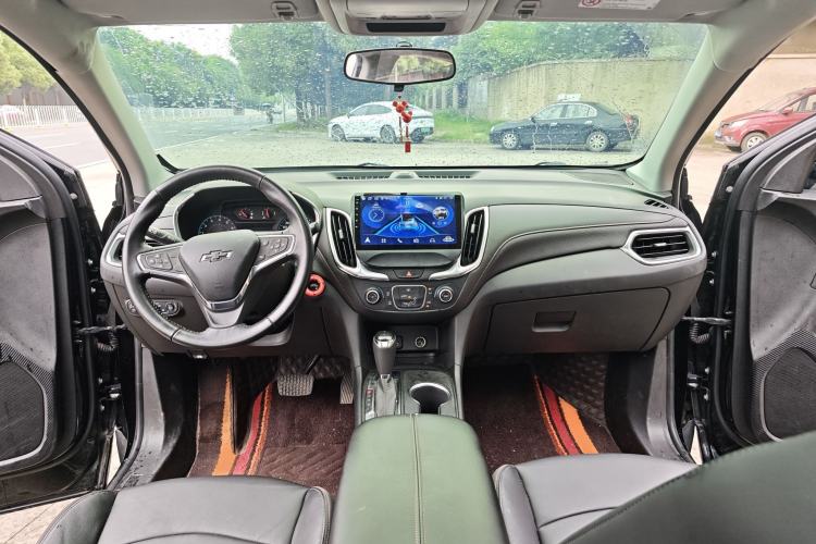 Used Chevrolet Equinox 2019 535T Automatic Chijie Edition China VI Interior 3