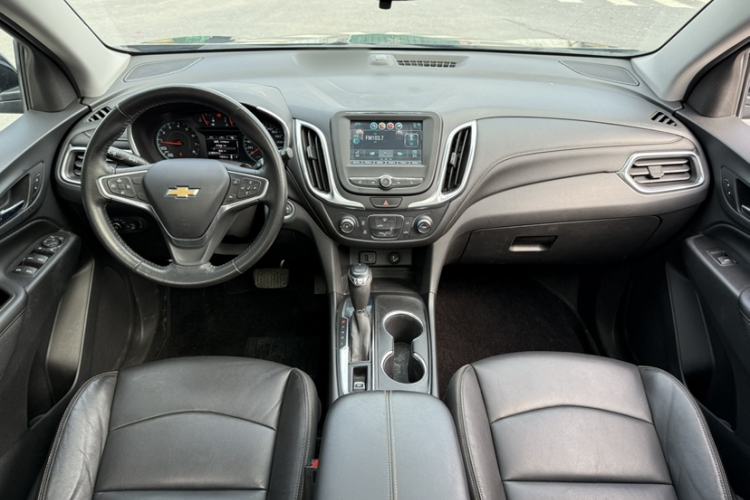 Used Chevrolet Equinox 2019 535T Automatic Chijie Edition China VI Interior 5